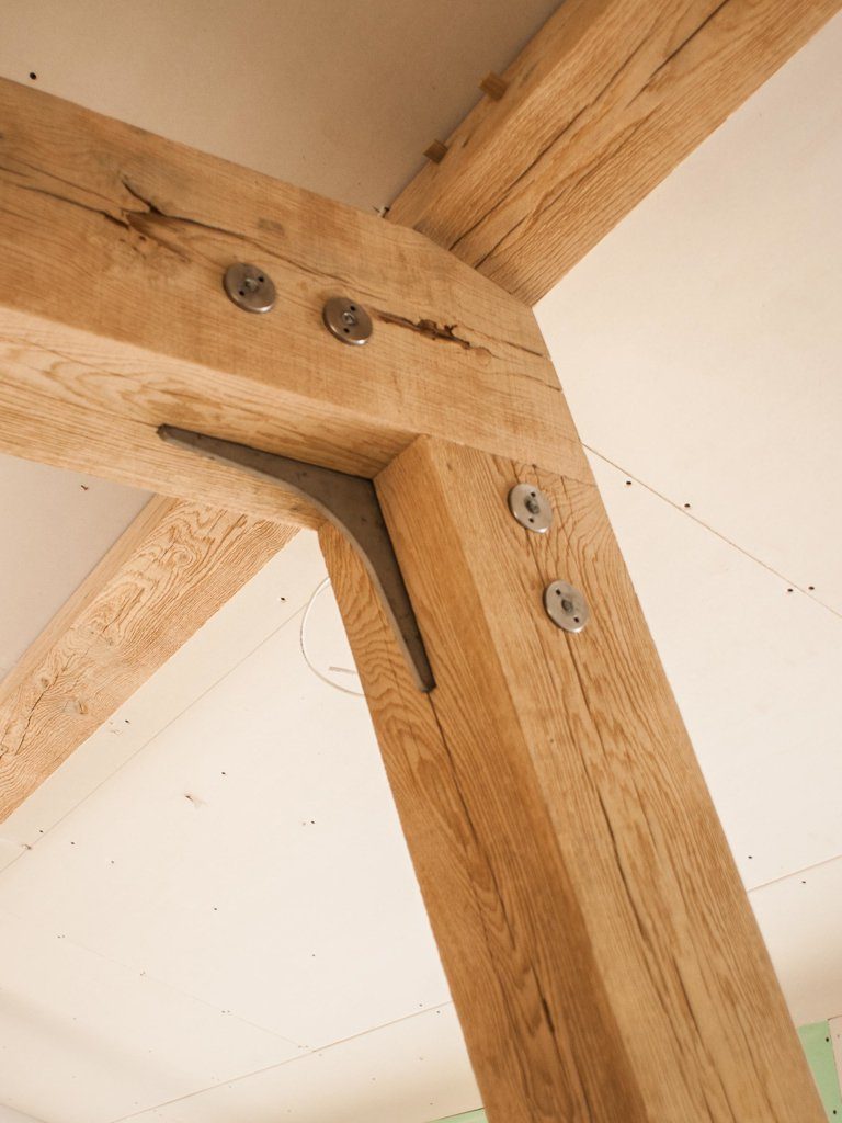 Oak and steel joints in a modern oak frame